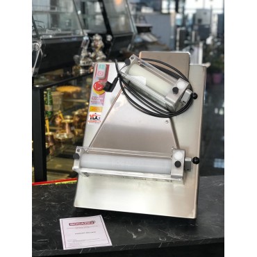 HAMUR AÇMA MAKİNESİ 30 CM BOĞAZİÇİ